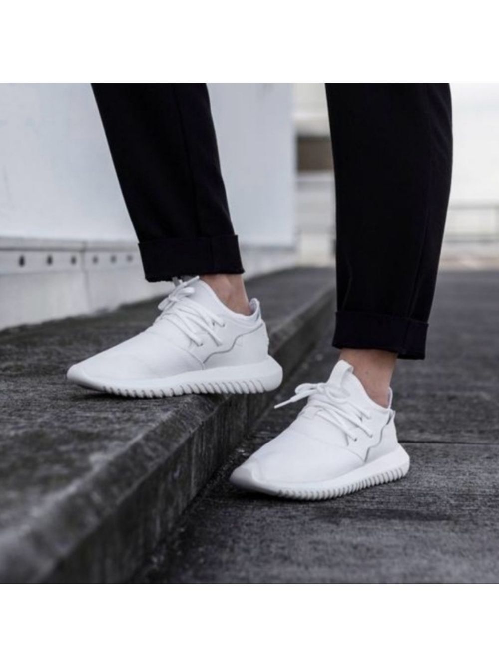 ADIDAS | Women's Tubular Entrap white Sz 7.5